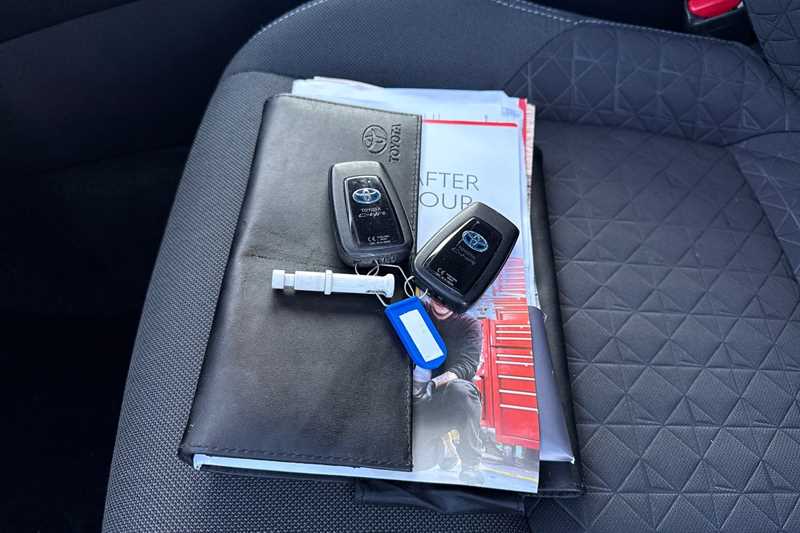 Used Toyota C-HR 2020 for sale - 77295244: Photo 36