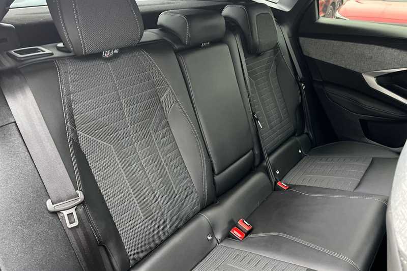 Used Peugeot 3008 2025 for sale - 77915242: Photo 24