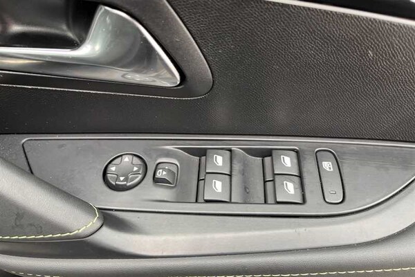 Used Peugeot E-208 2024 for sale - 76169010: Photo 16