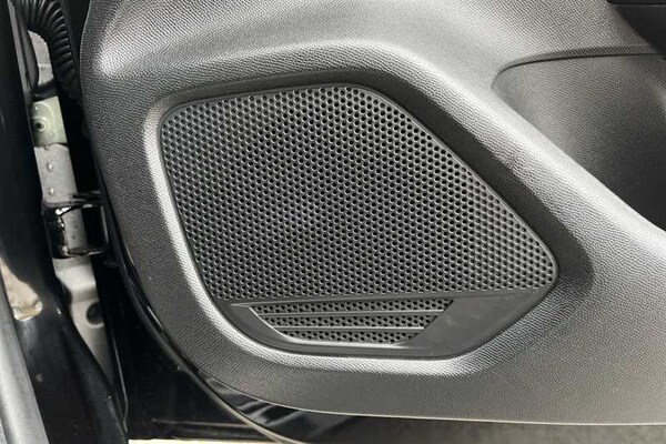 Used Peugeot E-208 2024 for sale - 76169010: Photo 27