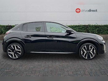 Used Peugeot E-208 2024 for sale - 76169010: Photo