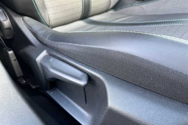 Used Peugeot 2008 2021 for sale - 76463807: Photo 26