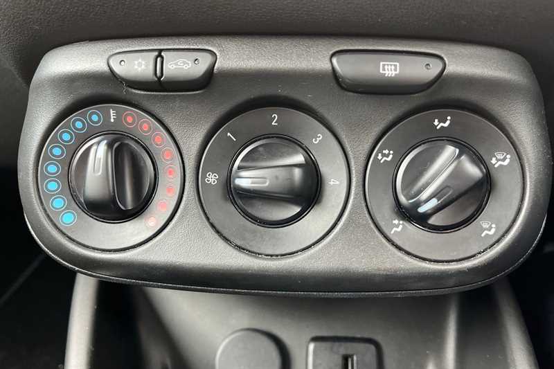 Used Vauxhall Corsa 2018 for sale - 77887595: Photo 15