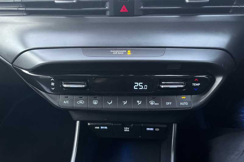 Used Hyundai i20 2022 for sale - 77309032: Photo 15