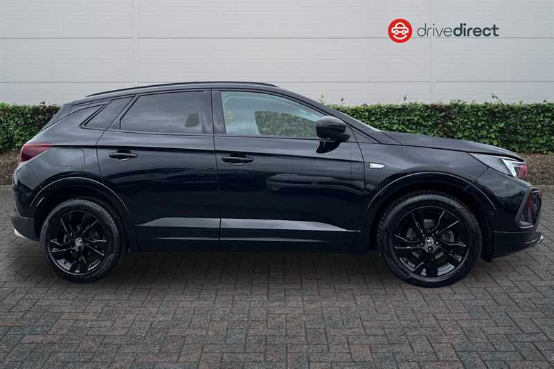 Used Vauxhall Grandland 2022 for sale - 77943980: Photo 2