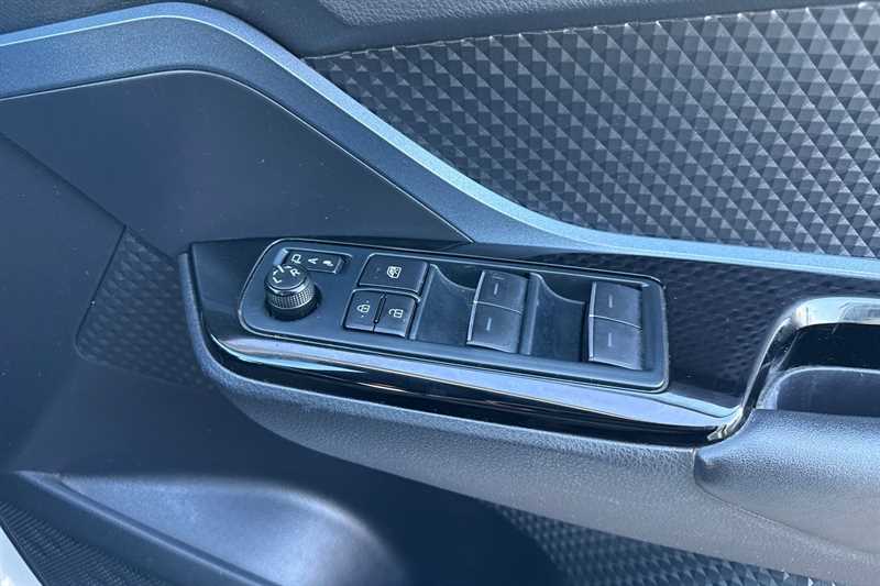 Used Toyota C-HR 2020 for sale - 77322156: Photo 16