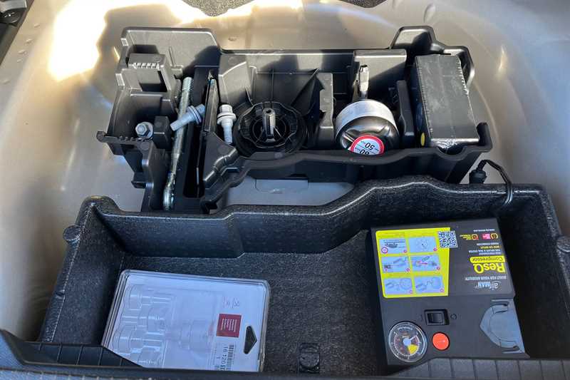 Used Peugeot 2008 2021 for sale - 76944264: Photo 37