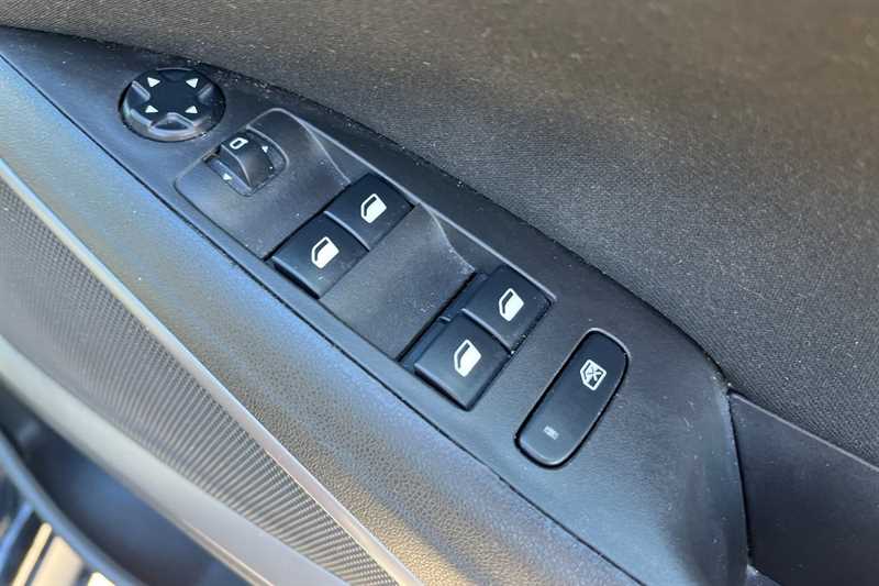 Used Vauxhall Crossland X 2019 for sale - 78076310: Photo 16