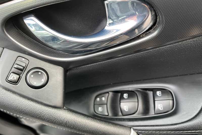 Used Nissan Qashqai 2018 for sale - 77562390: Photo 16