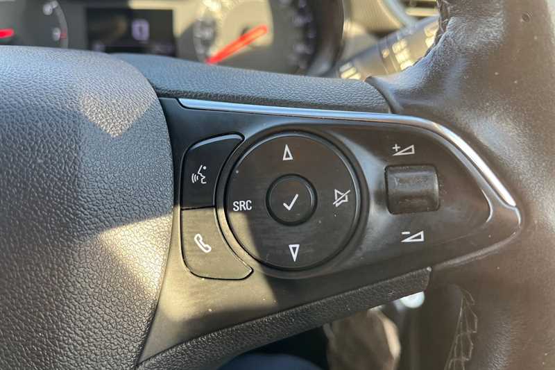 Used Vauxhall Crossland 2022 for sale - 76944915: Photo 22