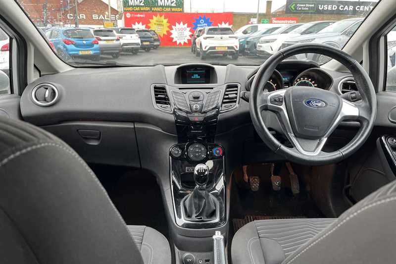 Used Ford Fiesta 2014 for sale - 76930349: Photo 13