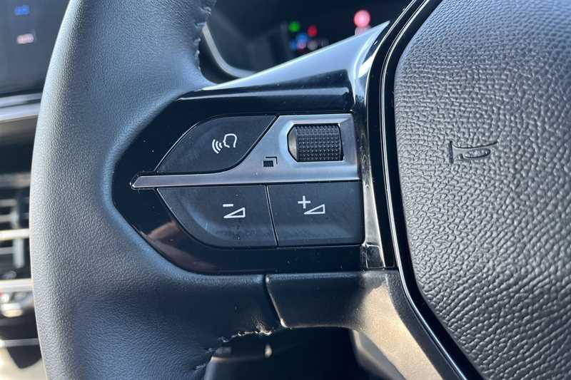 Used Peugeot 2008 for sale - 78222301: Photo 21