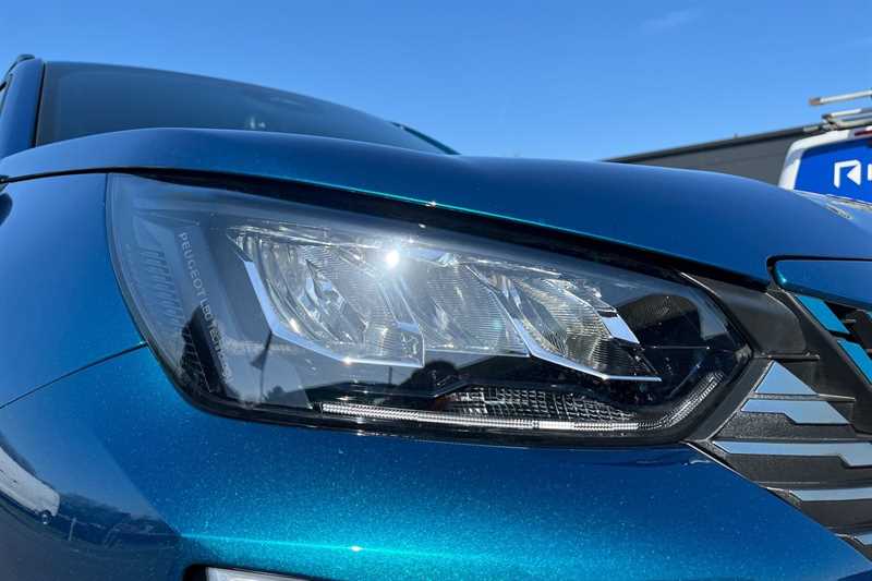 Used Peugeot 2008 for sale - 78222301: Photo 28