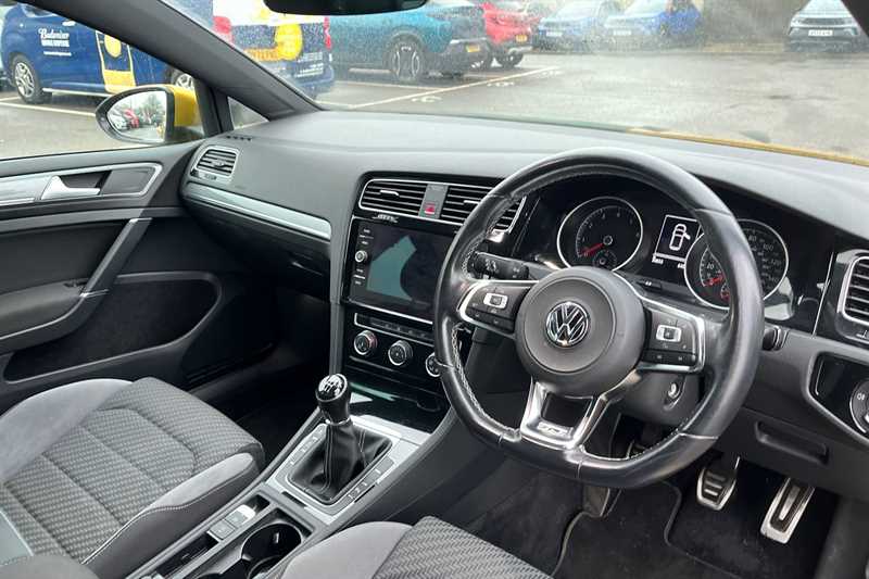 Used Volkswagen Golf 2018 for sale - 77445106: Photo 39