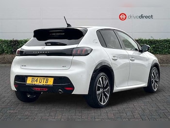 Used Peugeot 208 undefined for sale - 76717786: Photo