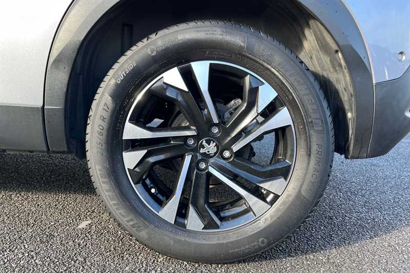 Used Peugeot 2008 2021 for sale - 76524611: Photo 9