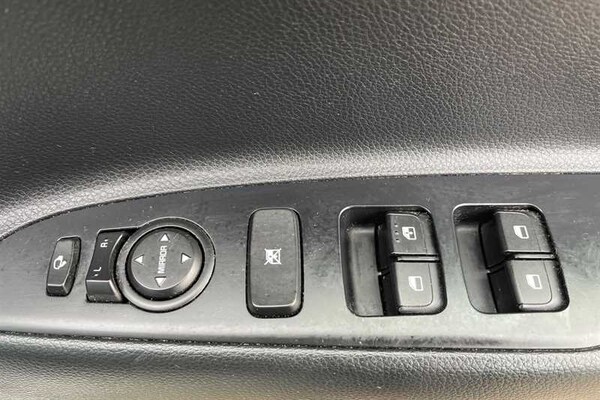 Used Kia Stonic 2020 for sale - 76217456: Photo 16