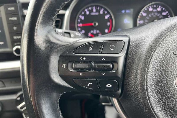 Used Kia Stonic 2020 for sale - 76217456: Photo 21