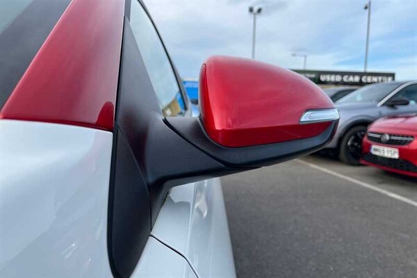 Used Kia Stonic 2020 for sale - 76217456: Photo 35