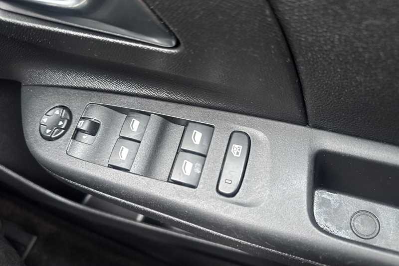 Used Vauxhall Corsa 2023 for sale - 77894665: Photo 16