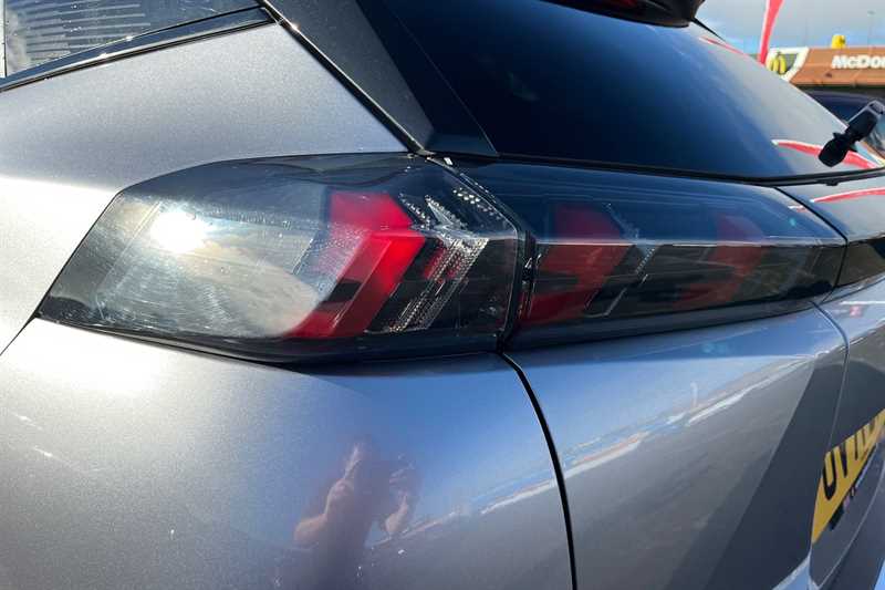 Used Peugeot 2008 2021 for sale - 76489257: Photo 32