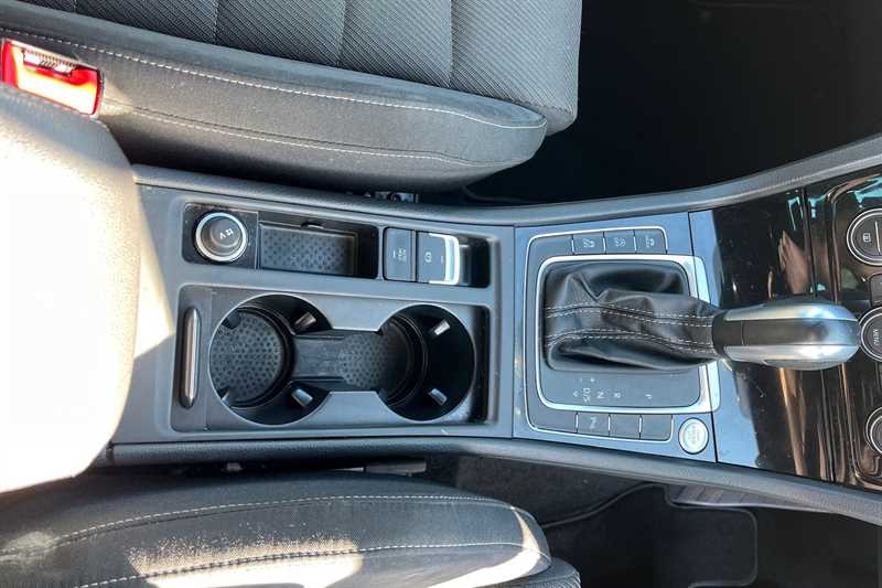 Used Volkswagen Golf for sale - 76463320: Photo 14