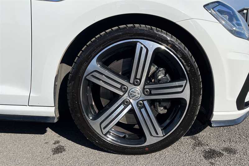 Used Volkswagen Golf for sale - 76463320: Photo 9