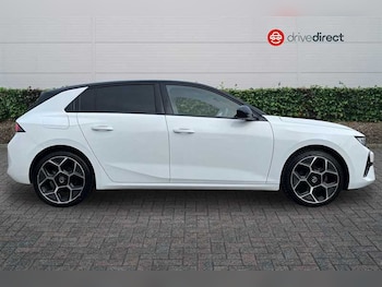 Used Vauxhall Astra 2024 for sale - 77914986: Photo