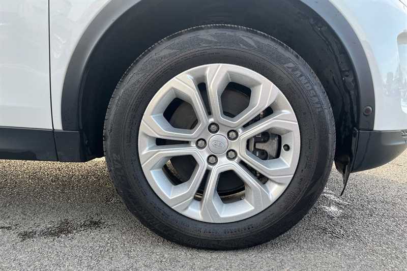 Used Land Rover Discovery Sport 2021 for sale - 76489426: Photo 9