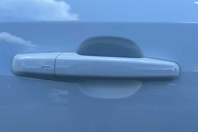 Vehicle 33