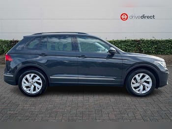 Used Volkswagen Tiguan 2022 for sale - 79753503: Photo