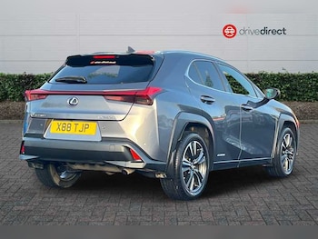 Used Lexus UX 2019 for sale - 77914867: Photo