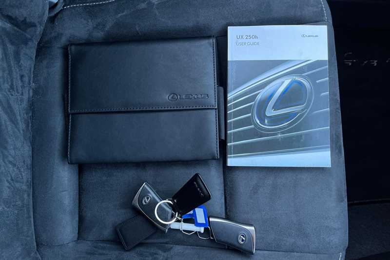 Used Lexus UX 2019 for sale - 77929160: Photo 36