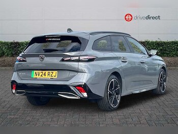 Used Peugeot 308 2024 for sale - 77402388: Photo