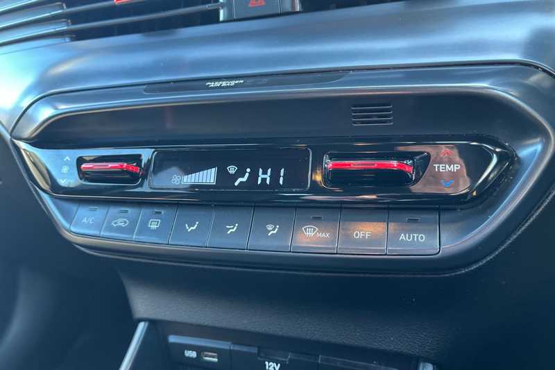 Used Hyundai i20 2024 for sale - 78222274: Photo 15