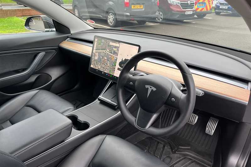 Used Tesla Model 3 2020 for sale - 77486907: Photo 40