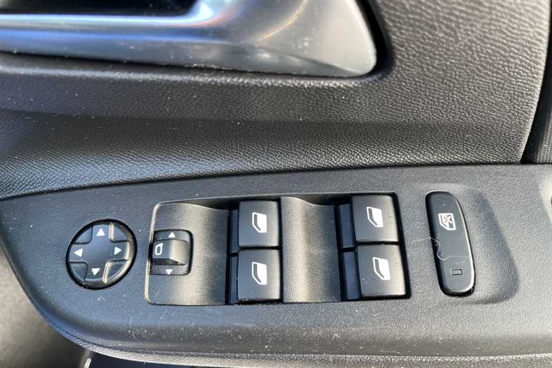 Used Vauxhall Corsa 2022 for sale - 77390997: Photo 16