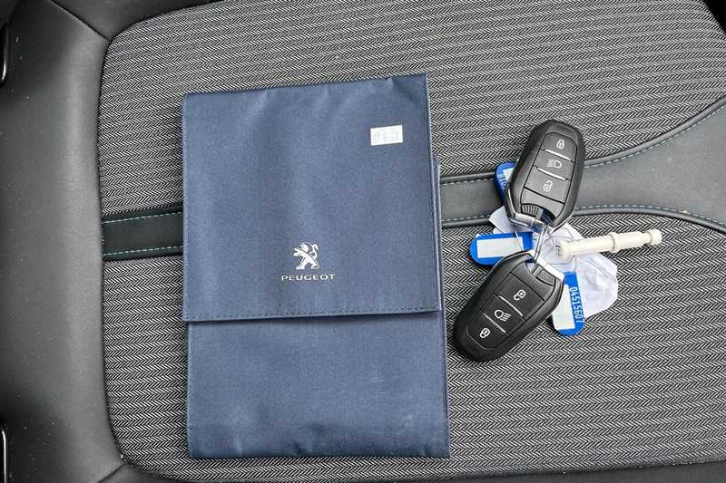 Used Peugeot 3008 for sale - 77811673: Photo 36