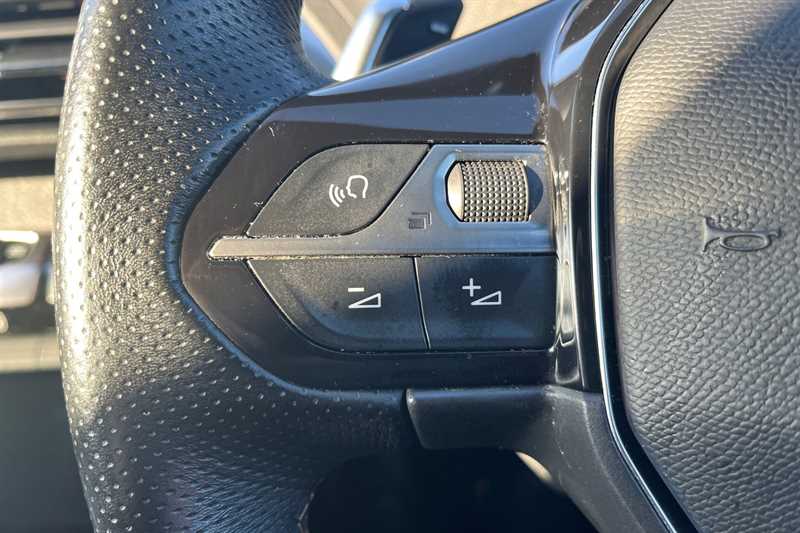 Used Peugeot 3008 2019 for sale - 76775819: Photo 21