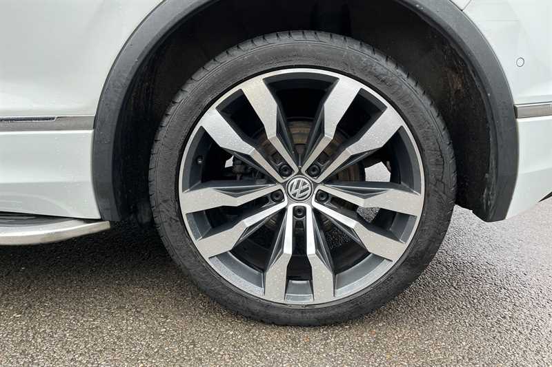 Used Volkswagen Tiguan 2018 for sale - 77567003: Photo 11