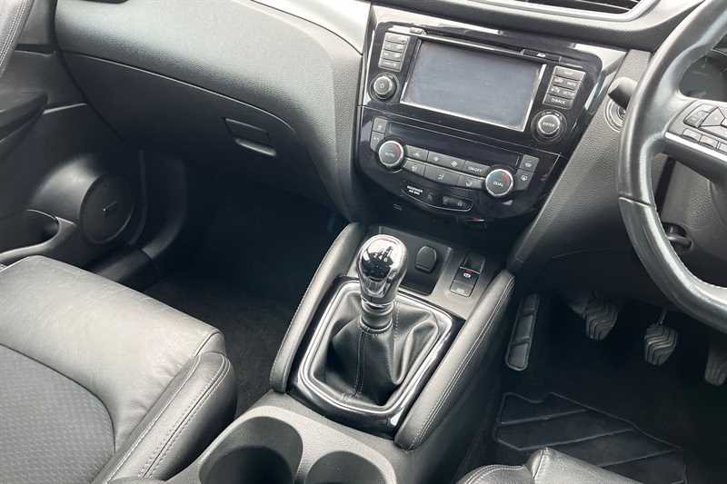 Used Nissan Qashqai 2018 for sale - 77700178: Photo 14