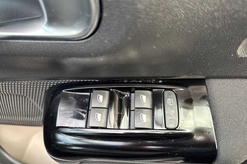 Used Citroen C3 2022 for sale - 76489365: Photo 16