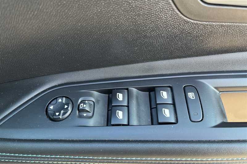 Used Peugeot 5008 2021 for sale - 77930059: Photo 16