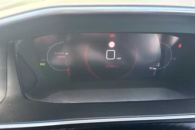 Used Peugeot 2008 2022 for sale - 76529876: Photo 20