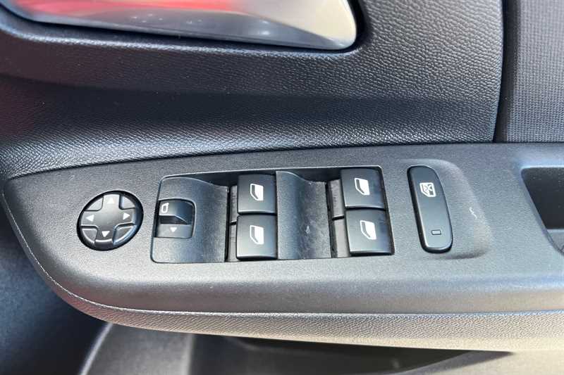 Used Vauxhall Corsa 2022 for sale - 76088180: Photo 16