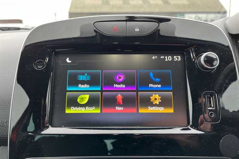 Used Renault Clio 2019 for sale - 77811481: Photo 40