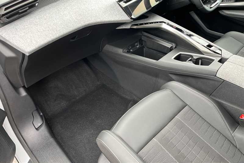 Used Peugeot E-3008 for sale - 78216794: Photo 39