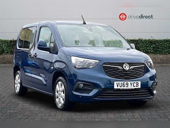 Vauxhall - Combo Life
