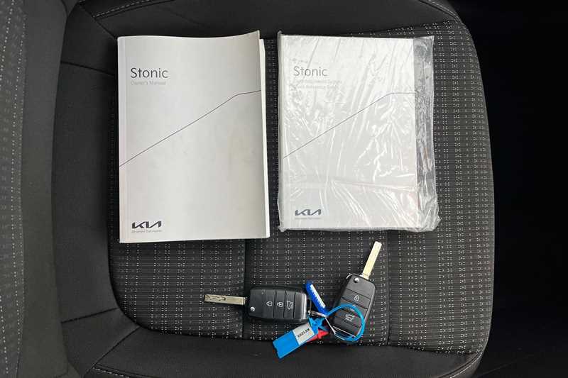 Used Kia Stonic 2023 for sale - 77899603: Photo 36