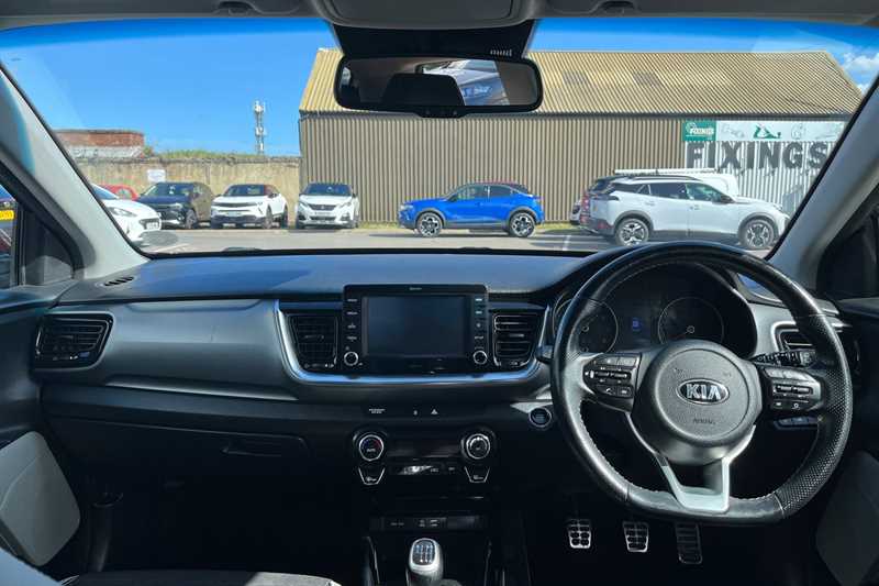 Used Kia Stonic 2018 for sale - 76529558: Photo 13